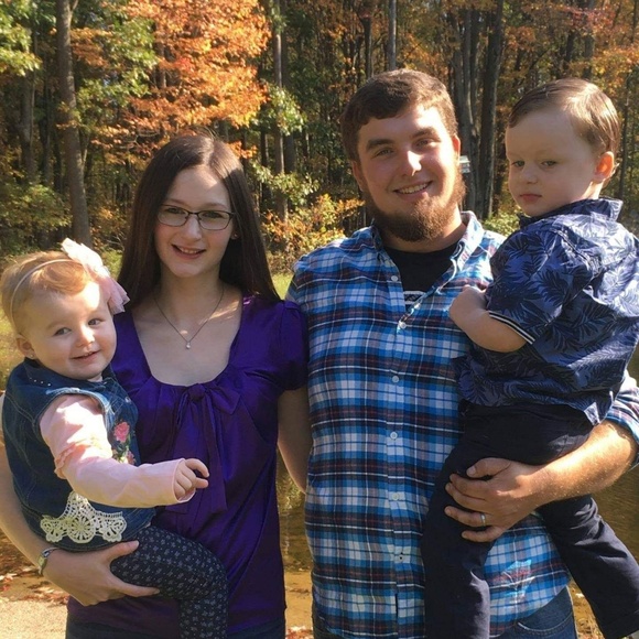 Meet your Posher, Alikah - Picture 2 of 3